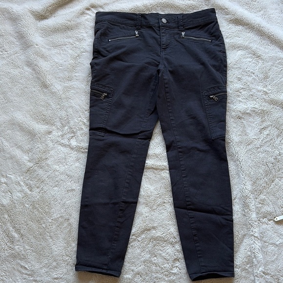 LOFT Black Skinny Ankle Pants  Zip Pocket Utility Style | Stretch Size 6 Petite - Picture 1 of 10